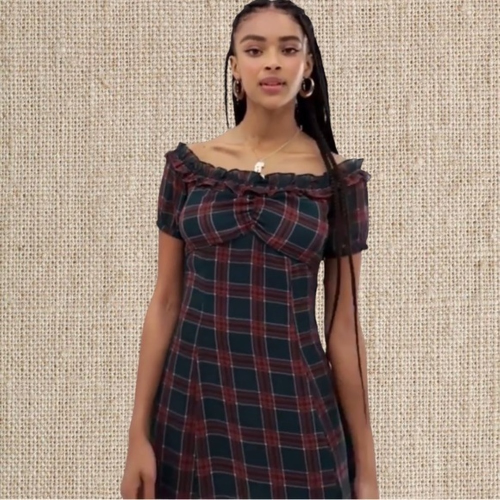 Plaid Off-Shoulder Midi Dress in Dark Green and Red - Picture 1 of 2